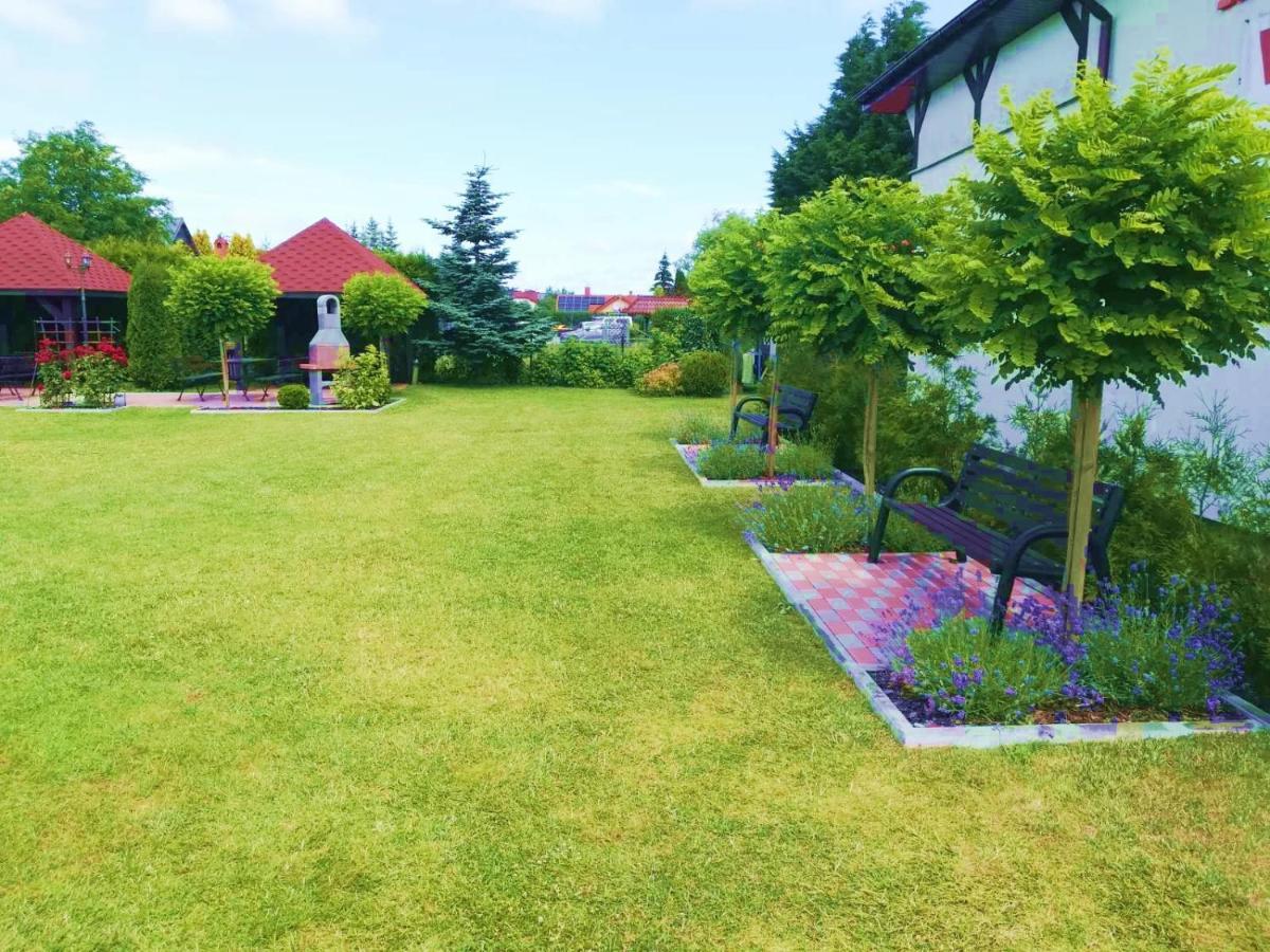 Michalek W Rowach Bed & Breakfast Rowy  Exterior photo