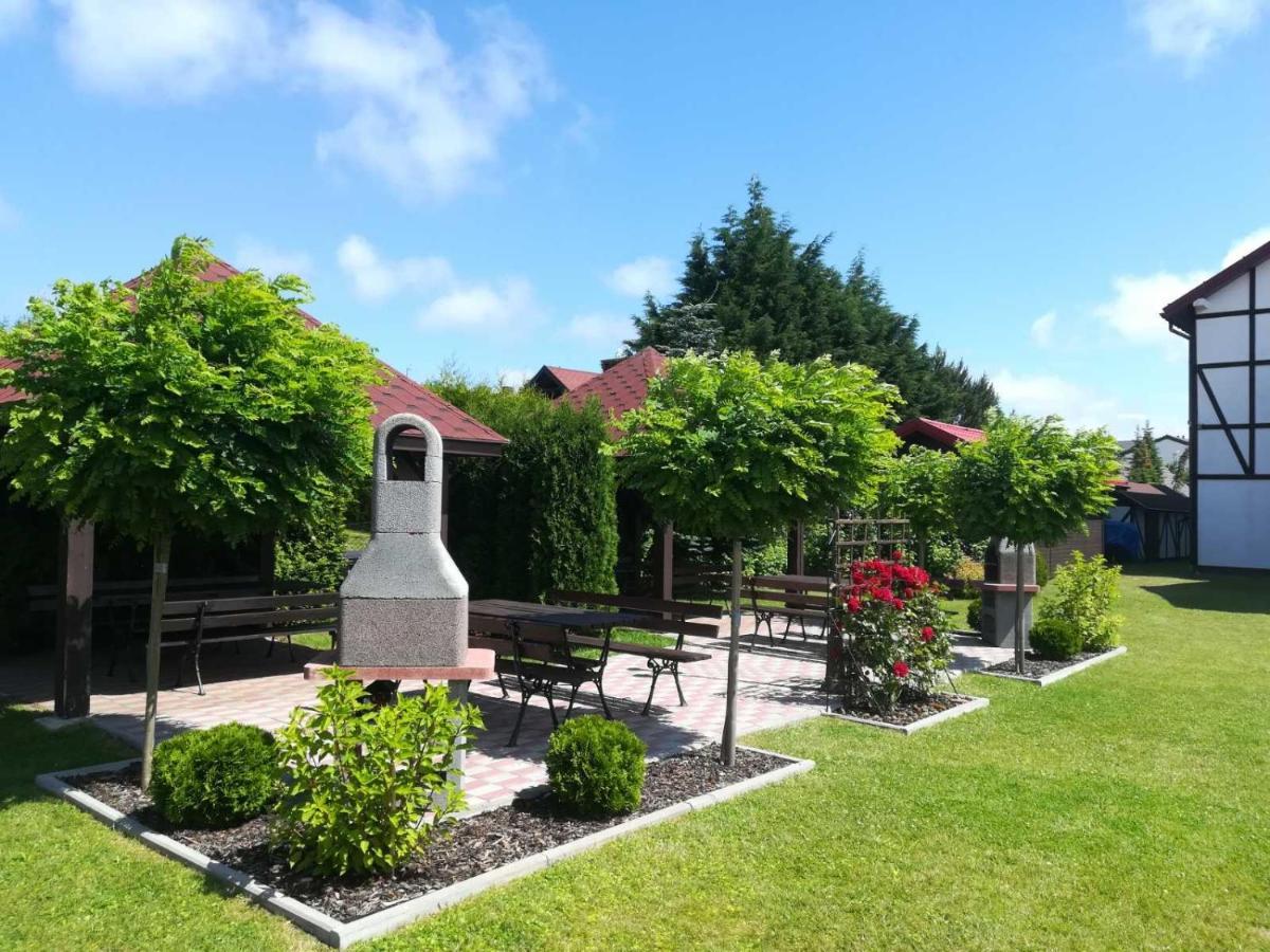 Michalek W Rowach Bed & Breakfast Rowy  Exterior photo